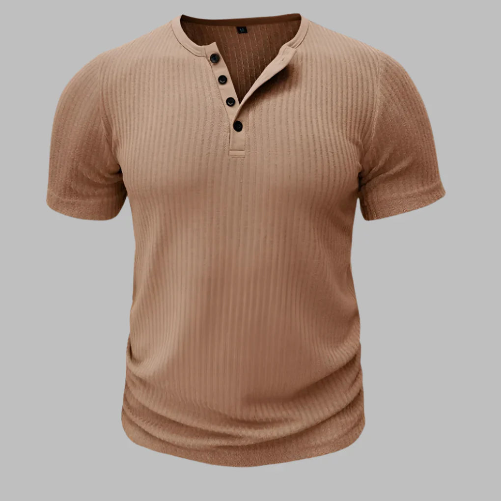 男性の筋肉フィットTシャツ