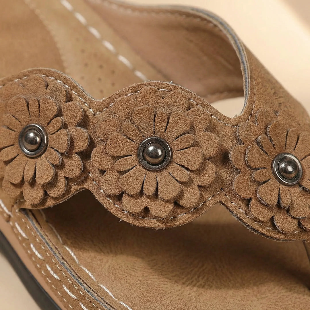 Blossandra - Wedge Flip-Flop Sandal With Floral Detail