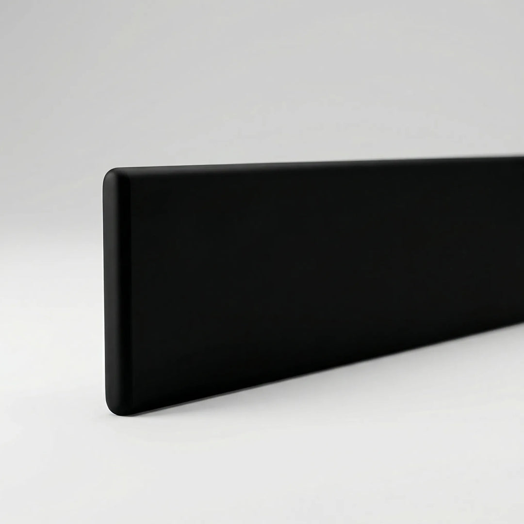 Edglyn - Self-Adhesive 3D Raised Wall Trim
