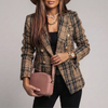 ゴールドボタン付きウィメンズブレザー