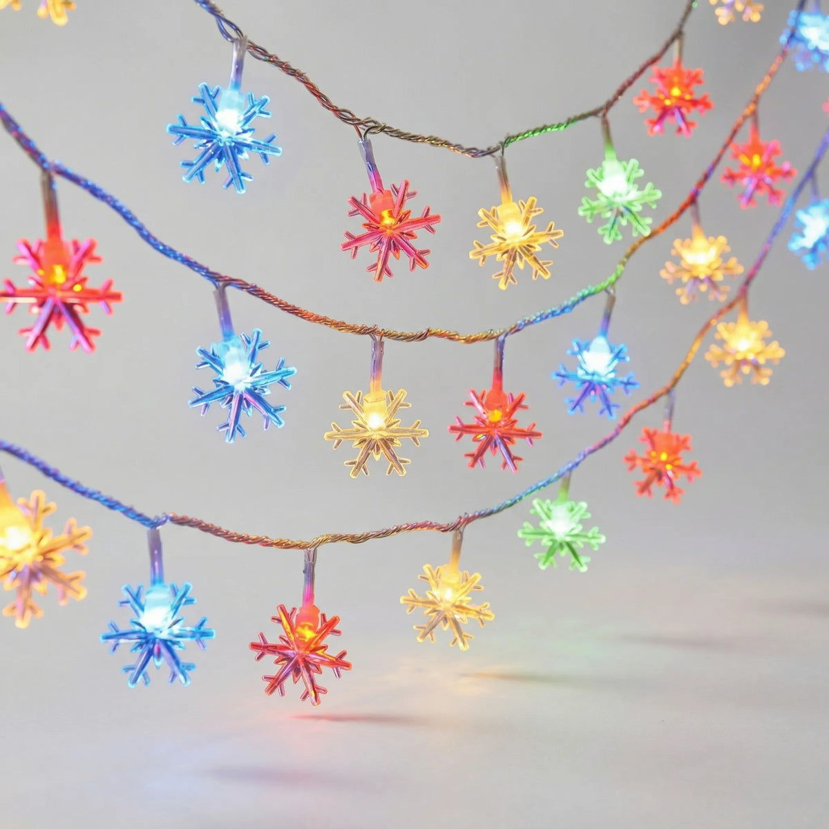 Frostlume - Snowflake-Shaped LED String Lights