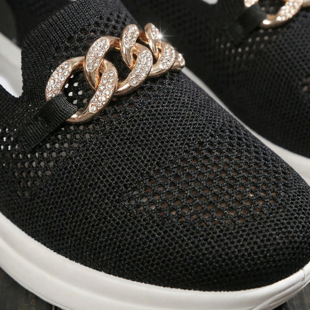 Glitzloa - Knit Slip-On Sneaker With Chain Detail