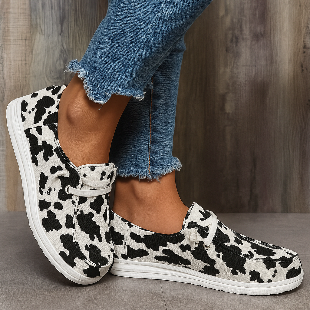 Prowlette - Low-Cut Lace-Up Casual Sneaker