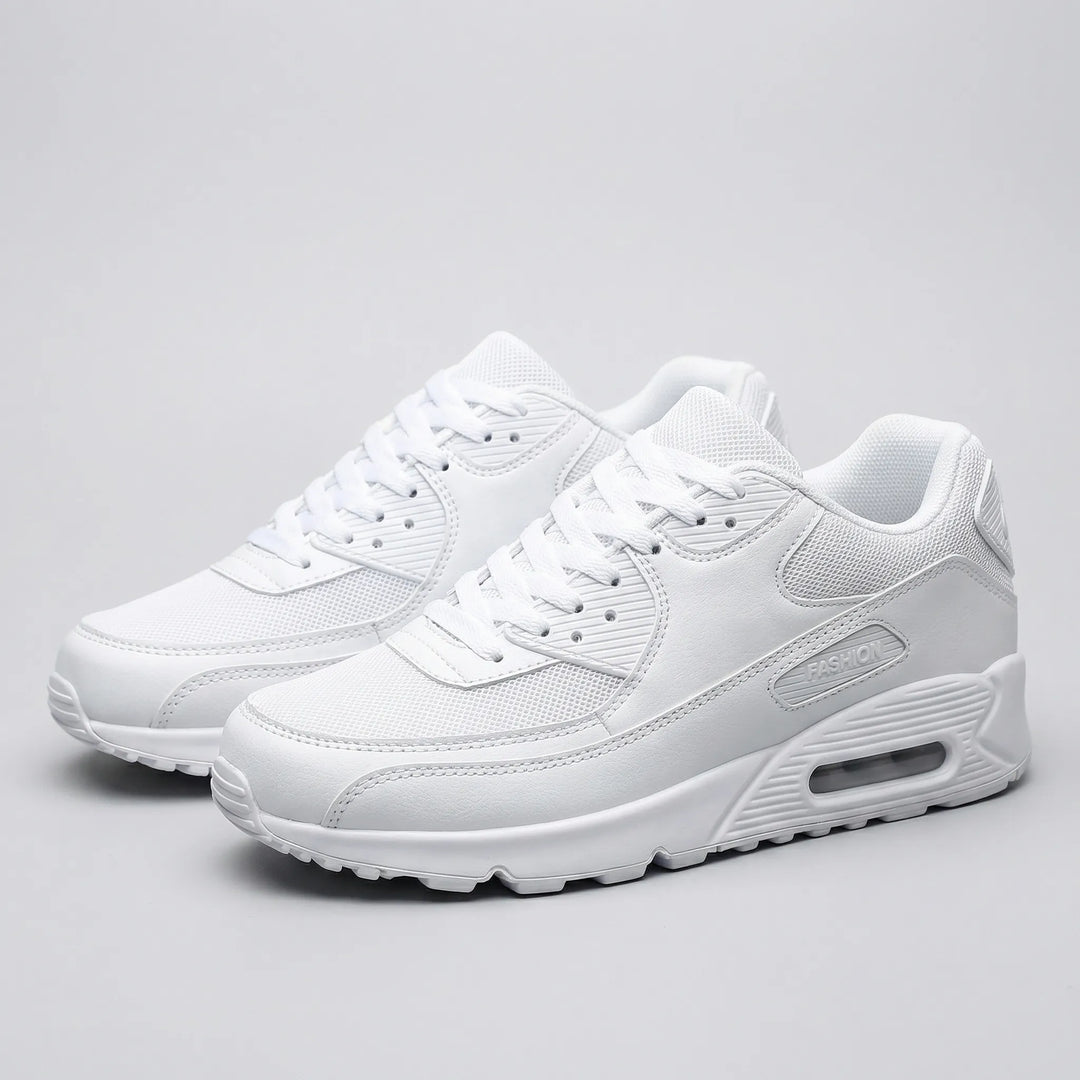 Urbrek - Minimalist Lace-Up Low-Top Sneaker
