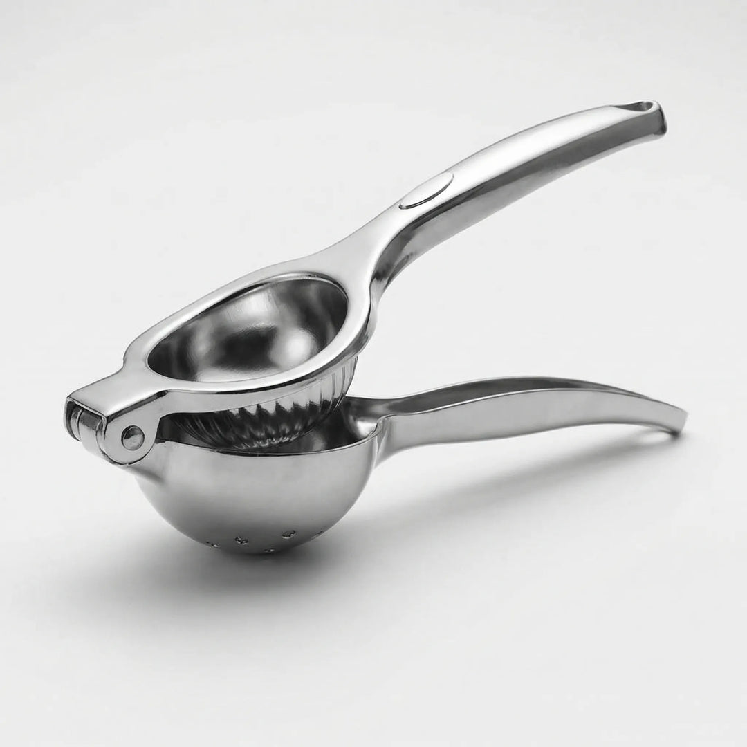 Zestivo - Handheld Citrus Squeezer With Built-In Strainer