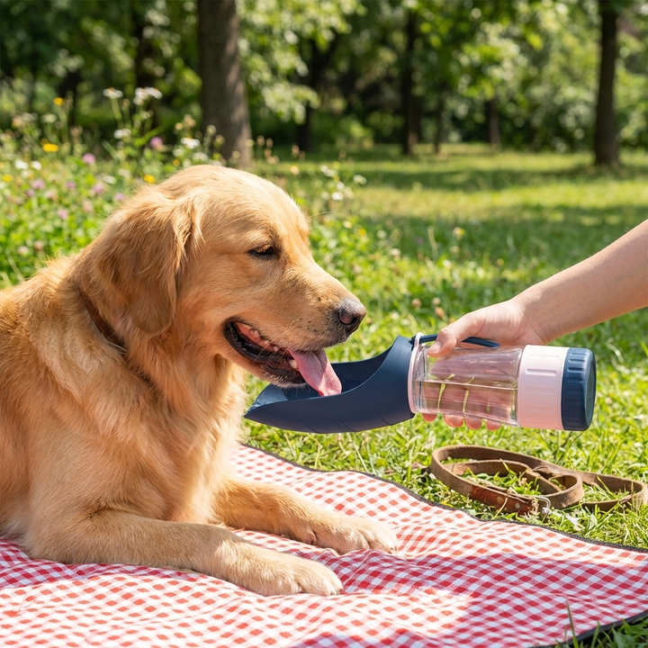 犬用ポータブル水と食べ物のボトル 2-in-1デザイン